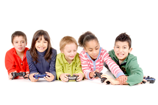 Groupe d'amis jouant à des jeux vidéo
 - Photo, image