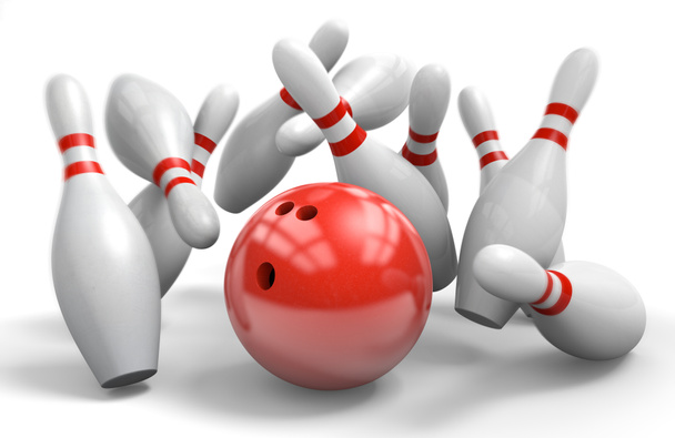 Červený bowling míč odkopl kolíky v perfektní úder - Fotografie, Obrázek