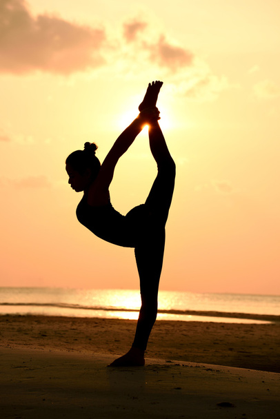 Professional yoga woman - Photo, Image