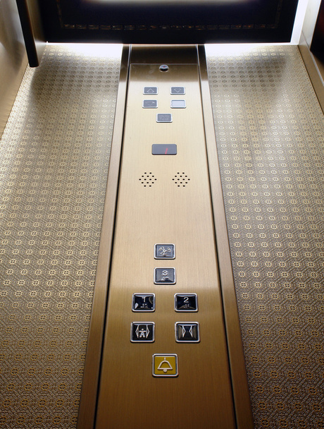 cabine de l'ascenseur
 - Photo, image