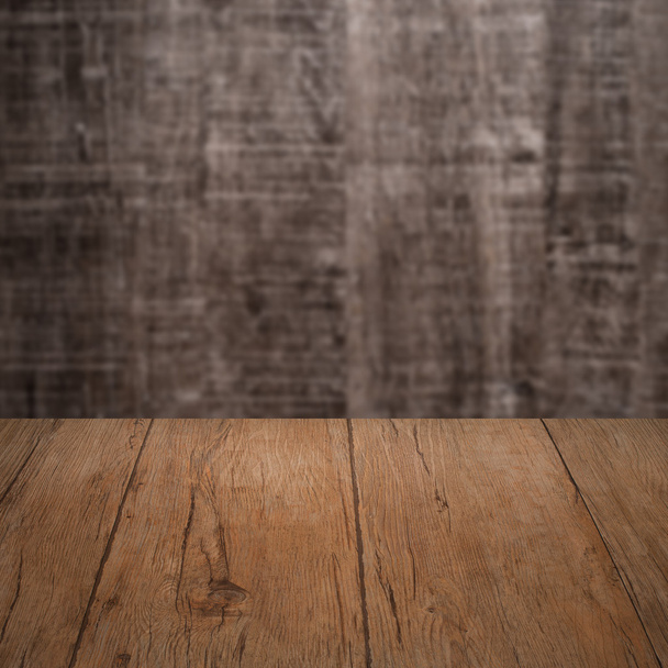 стіл з дерев'яною стіною
 - Фото, зображення