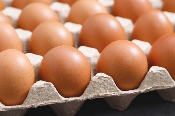 The benefits of egg yolks and egg whites are high in protein for the body - Foto, Imagen