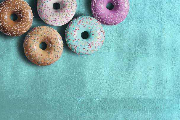 3D pink donut isolate on white BG - Foto, Bild