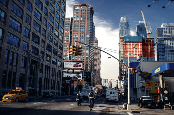 Typical street of Manhattan - Zdjęcie, obraz