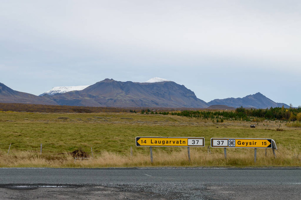 Traffic signs in the Golden Circle area of Iceland - Foto, Imagem