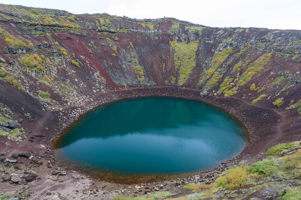 View of the Kerid volcanic lake in Iceland - Zdjęcie, obraz