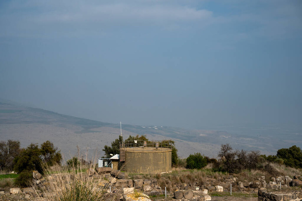 Φρούριο Belvoir Kochav HaYarden Αστέρι της Ιορδανίας είναι ένα φρούριο Σταυροφόρος στο βόρειο Ισραήλ, σε ένα λόφο 20 χιλιόμετρα νότια της Θάλασσας της Γαλιλαίας. Υψηλής ποιότητας 4k πλάνα - Φωτογραφία, εικόνα