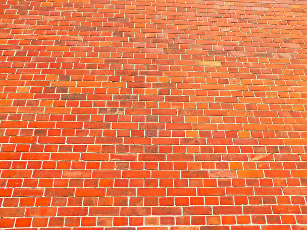 Каменная стена из красного клинкера - Фото, изображение