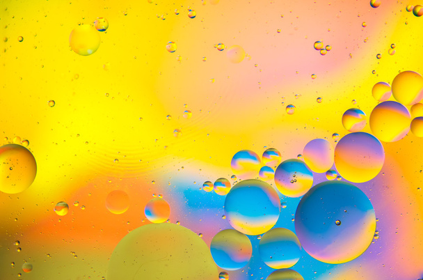 Abstract - Oil and Water on a Coloured background - Fotoğraf, Görsel