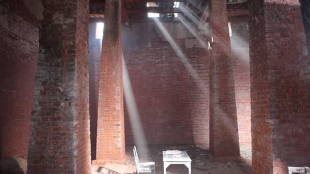 Kauhukuva vanhasta rakennuksesta Intiasta - Materiaali, video