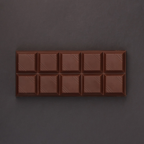 Black chocolate bar - Foto, afbeelding
