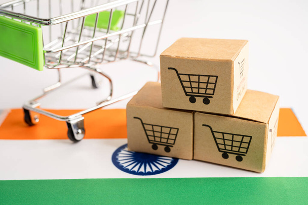 Κουτί με online ψώνια λογότυπο καλάθι και την Ινδία σημαία, Εισαγωγή Αγορές Εξαγωγή online ή το εμπόριο χρηματοδότηση παράδοση υπηρεσία κατάστημα προϊόν ναυτιλία, το εμπόριο, έννοια προμηθευτή. - Φωτογραφία, εικόνα