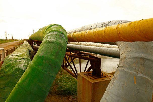 Oleoduto de campos de petróleo - Foto, Imagem