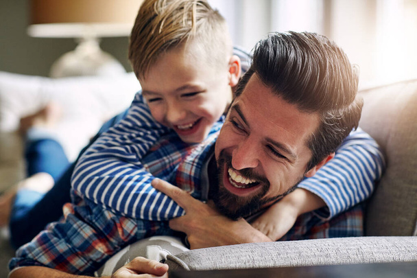 Theres just so much love between them. a father and his little son bonding together at home - Fotografie, Obrázek