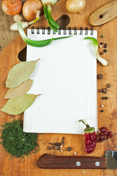Notebook to write recipes with spices - 写真・画像