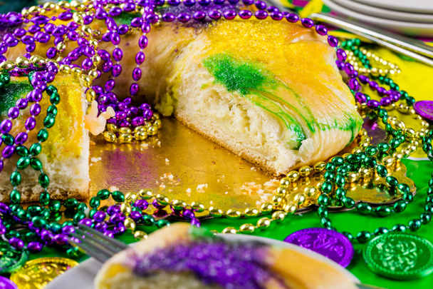 King cake at table decorated for Mardi Gras - Photo, Image