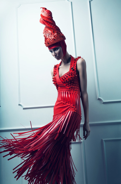 Woman in red hat - Valokuva, kuva