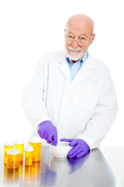 Pharmacist Filling Prescriptions - Foto, Bild