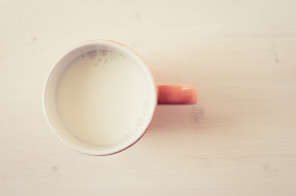 Taza de leche
 - Foto, Imagen