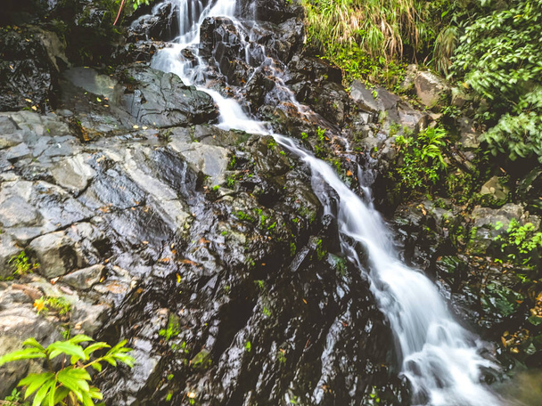 beautiful waterfall in Siu Chik Sha , TKO - Foto, Imagem