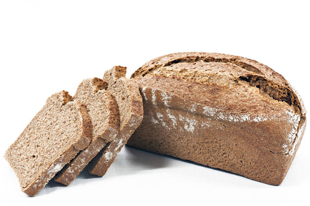 El arte de la masa fermentada: un cautivador viaje visual por el mundo del pan artesanal rústico, nutritivo y delicioso - Foto, Imagen
