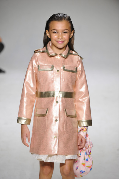 Oil and Water preview at petitePARADE Kids Fashion Week - Фото, изображение