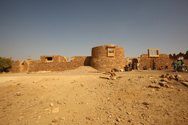 Régi romok, a sivatagban - Fotó, kép