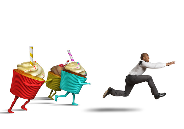 Mann flieht vor Süßigkeiten - Foto, Bild
