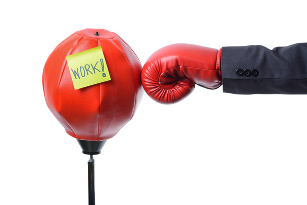Zakenman vuist bokszak punch, bedrijfsconcept - Foto, afbeelding