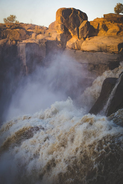 Wide angle view of the Augrabies falls in full flood on the Orangeriver in the northern cape of south africa - Zdjęcie, obraz