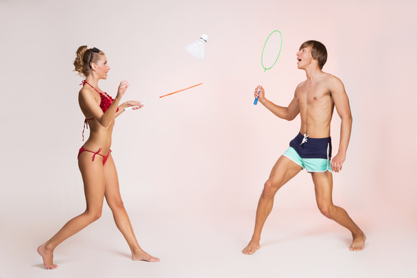 Badminton oynarken Çift - Fotoğraf, Görsel