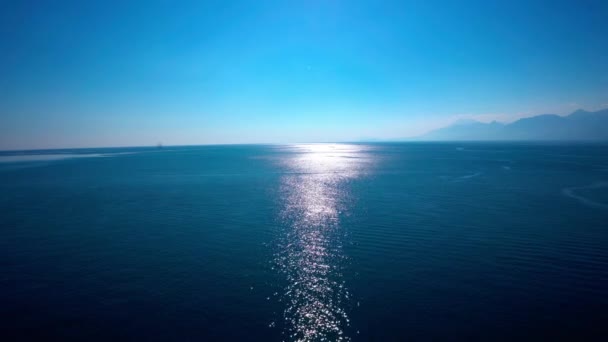 Blue beautiful sea and beautiful sky - Footage, Video