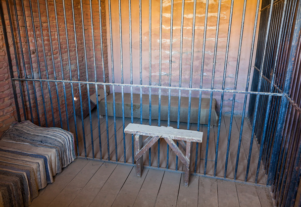 Interior da prisão
 - Foto, Imagem