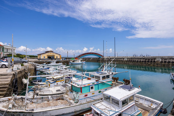 Penghu, Tchaj-wan - 27. června 2022: Rybářský přístav Tung liang - Fotografie, Obrázek