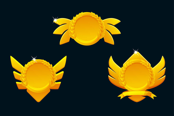 Χρυσά εικονίδια κατάταξης παιχνιδιού απομονώθηκαν. Κουμπιά κονκάρδες παιχνίδι σε κύκλο πλαίσιο με φτερά. Παρόμοια JPG αντίγραφο - Φωτογραφία, εικόνα