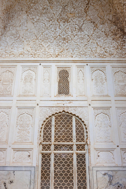 Exterior of the Bibi Ka Maqbara - baby Taj Mahal - in Aurangabad, Maharashtra, India, Asia - Foto, Imagen