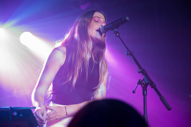 Maggie Rogers in concert at Omeara in London - Photo, image