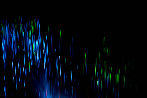 velocidad luz línea movimiento desenfoque sobre fondo oscuro - Foto, Imagen