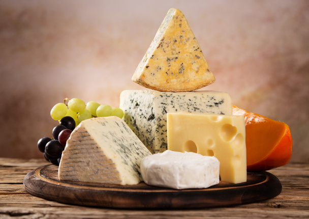 Various types of cheese - Фото, зображення