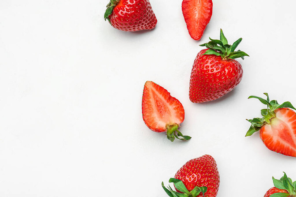 Fresh strawberries on white background - Valokuva, kuva