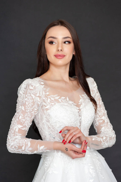 beautiful woman in wedding dress  - Фото, изображение