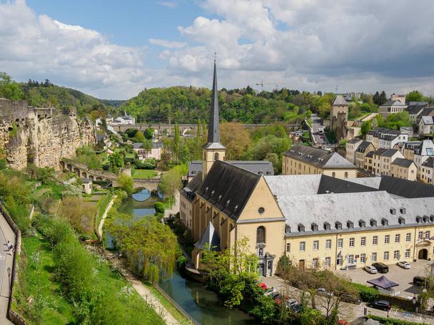 De stad Luxemburg in het voorjaar - Foto, afbeelding