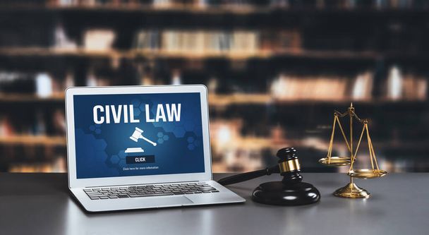 Цивільне законодавство викладає інформацію на екрані ноутбука для концепції загального правосуддя правові норми - Фото, зображення