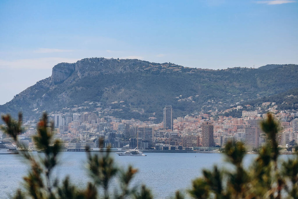 Widok Księstwa Monako z Cap Martin - Zdjęcie, obraz