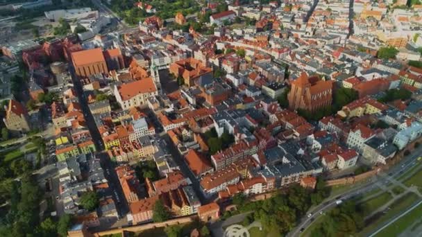 Güzel Panorama Eski Şehir Merkezi Wisla Torun Miasto Hava Görüntüsü Polonya. Yüksek kalite 4k görüntü - Video, Çekim