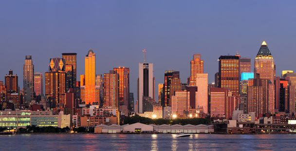 πόλη της Νέας Υόρκης ηλιοβασίλεμα πανόραμα του Μανχάταν - Φωτογραφία, εικόνα