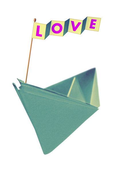 Origami Papierboot mit Flagge Schrift Liebe - Foto, Bild
