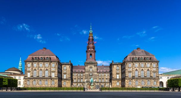 Christiansborg Palace in Copenhagen, Denmark - Фото, изображение