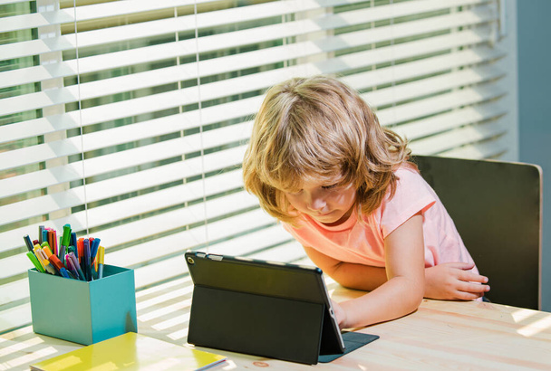 E-learning, homeschool and online education for kids - Foto, immagini