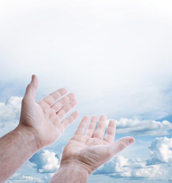 ręce w niebo - Zdjęcie, obraz